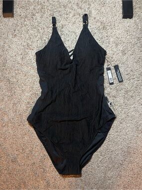 TA3 Plungey Ring One Piece Swimsuit Black Crinkle Lace-Up Back 4X X-Long NWT